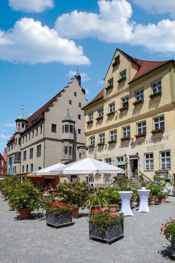 Kaiserhof Hotel Sonne 노들린겐 외부 사진