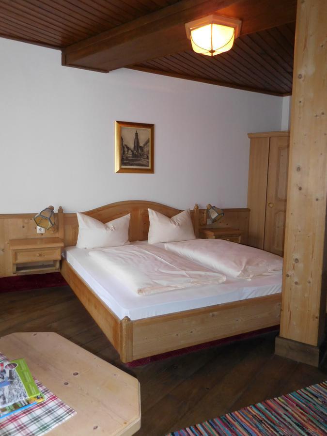 Kaiserhof Hotel Sonne 노들린겐 외부 사진